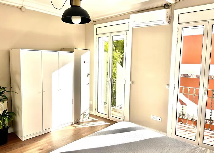 Sunny Gracia - Joanic Renovated Apartament Barcelona